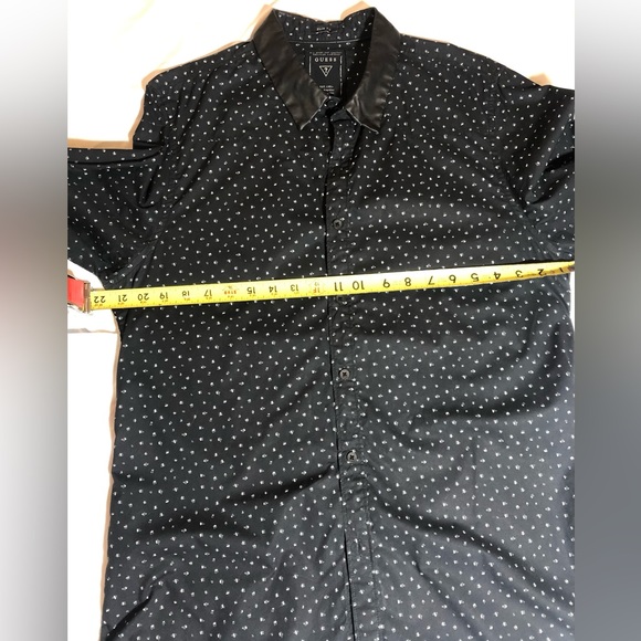Guess Men’s Black Speckled Long Sleeve Button Down Shirt. Slim fit, Size Large - Picture 9 of 10